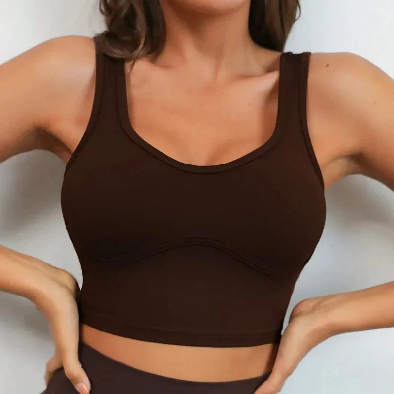 PilatesCoree Women's Breathable Sports Bra for Yoga and Pilates with Integrated Chest Pad